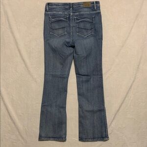 BKE Payton mid rise bootcut jeans size 30 x 29 1/2 universal fit